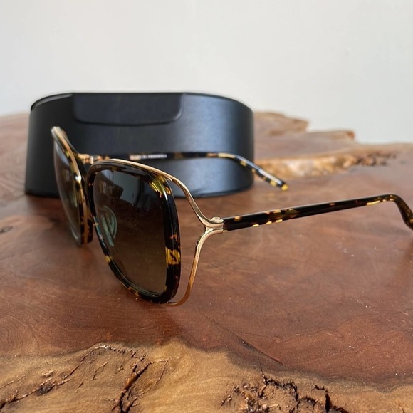 Barton Perreira Demosielle Sunglasses NWOT - Picture 6 of 9